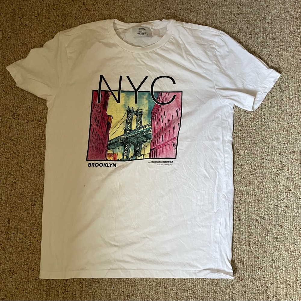 NYC T-Shirt, Bershka, Unisex, Size Medium